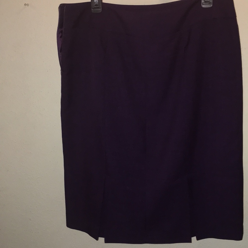 Black Label by Evan-Picone purple skirt 12